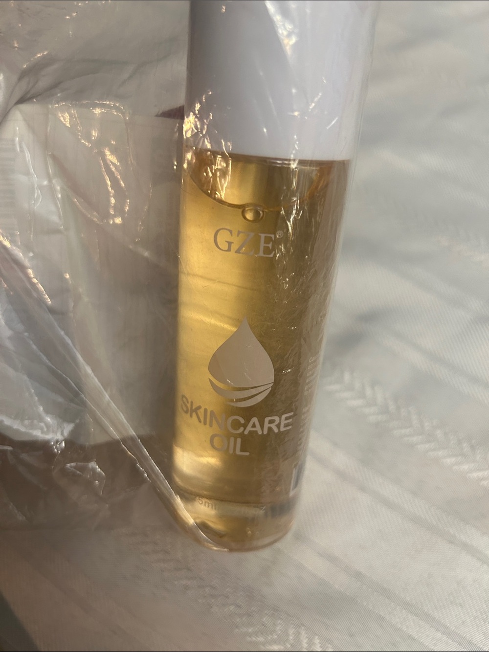 Skincare Oil — Nourishing Golden Facial Oil (Gold) 4.25fl oz NWT